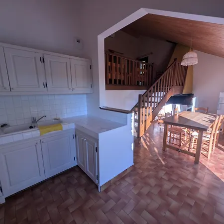 펜션 Les Hauts De Privat Saint-Privat-de-Vallongue