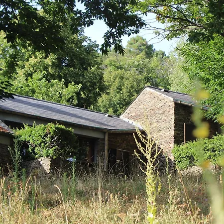 Les Hauts De Privat 펜션 *